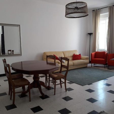 T4- Terrasse 50M², Garage, Centre-Ville Narbonne Eksteriør billede